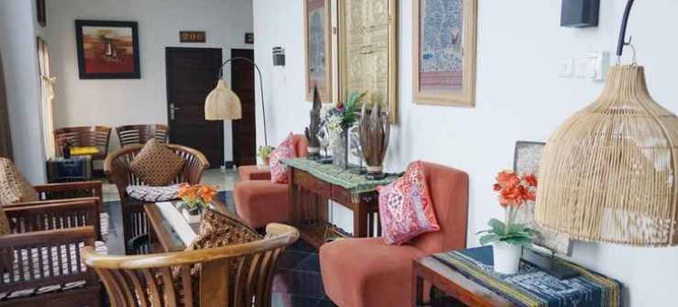 BM Residence Hotel图片