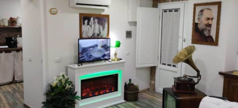 弗吉欧尼床早民宿(Dimora Forgione B&B - Pietrelcina)图片