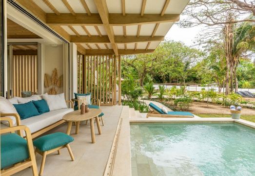 Prime Location Beachfront Homes Hotel Overview