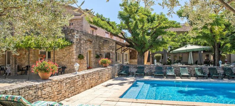 雷斯卡比利酒店(Logis Hôtel Restaurant l'Escarbille)图片