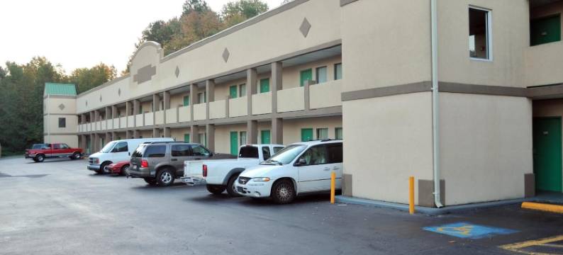 大陆酒店--夏洛特(Continental Inn - Charlotte)图片