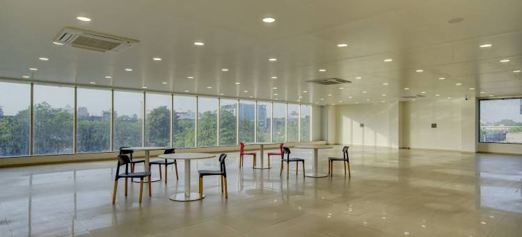 Treebo 大莲花酒店(Treebo Grand Lotus - 3 km from Textile Market)图片