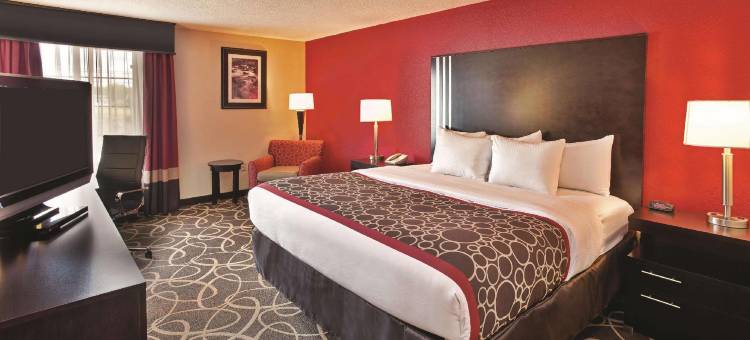 夏莫维尔拉昆塔温德姆套房酒店/ 新河峡谷国家公园(La Quinta Inn & Suites Summersville/New River National Park)图片