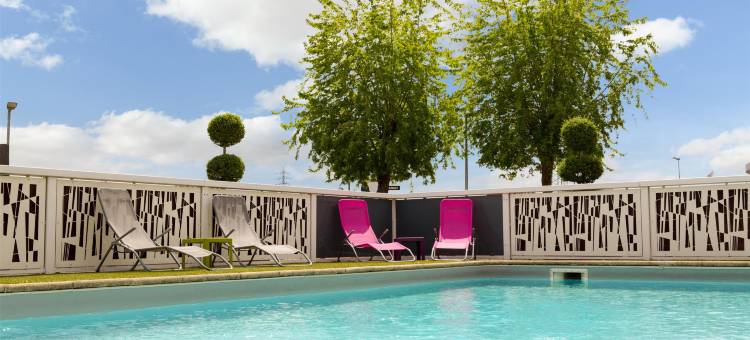 罗阿讷北部赫利欧斯原生酒店(The Originals City Hôtel Hélios Roanne Nord)图片