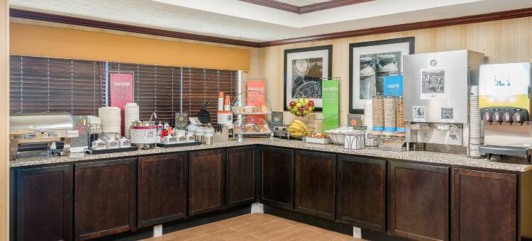 帕克/矿泉井城欢朋酒店(Hampton Inn Parkersburg-Mineral Wells)图片