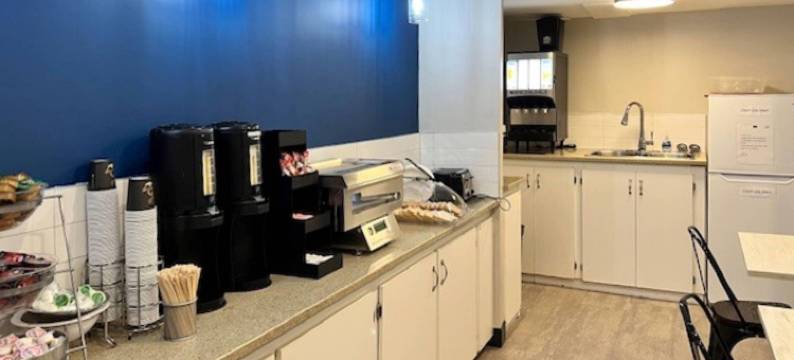 伊克诺旅馆村(Econo Lodge Motel Village)图片