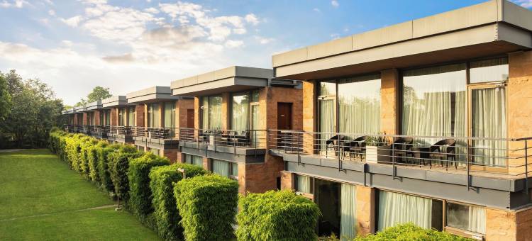 古尔冈泰姬达姆达玛湖度假村及水疗中心(Taj Damdama Lake Resort & Spa, Gurugram)图片