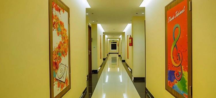 前一普瓦达迪酒店(Front One Hotel Purwodadi)图片