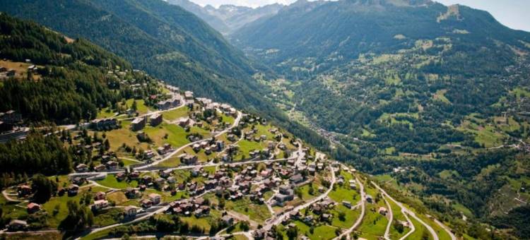 Apartment with balcony views of  Nendaz图片