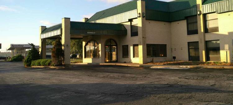 品质酒店及套房(Quality Inn and Suites Indianapolis)图片