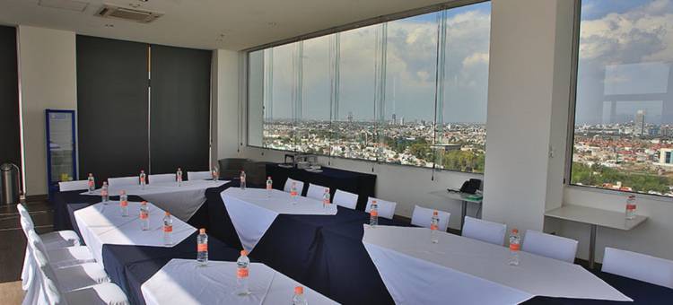 普埃布拉安赫洛波利斯智选假日套房酒店(Holiday Inn Express & Suites Puebla Angelopolis)图片