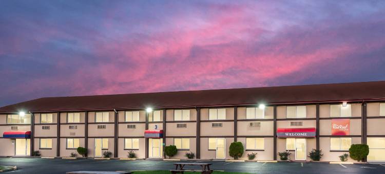 瓦帕科内塔红屋顶套房酒店(Red Roof Inn & Suites Wapakoneta)图片