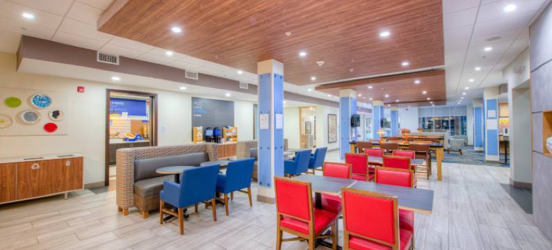 雷明顿智选假日酒店(Holiday Inn Express & Suites REMINGTON by IHG)图片