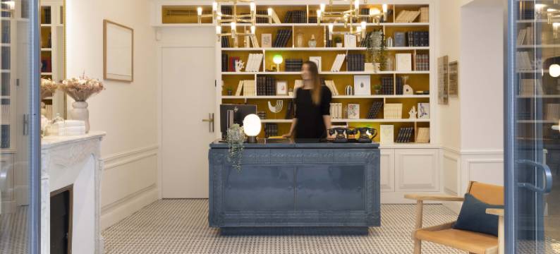 卢浮蒙大拿酒店(Hotel Louvre Montana)图片