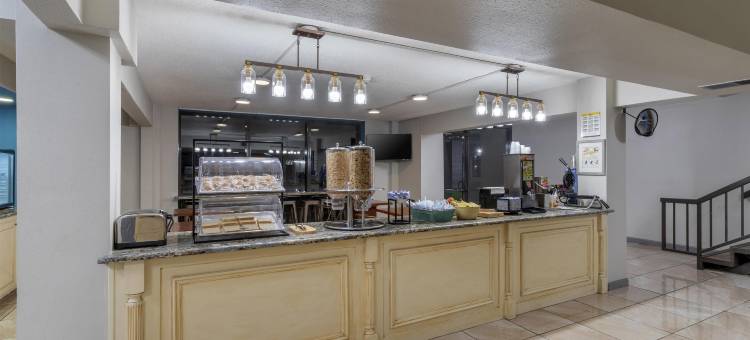 维多利亚百时佳逸精品酒店(SureStay Studio by Best Western Victoria)图片