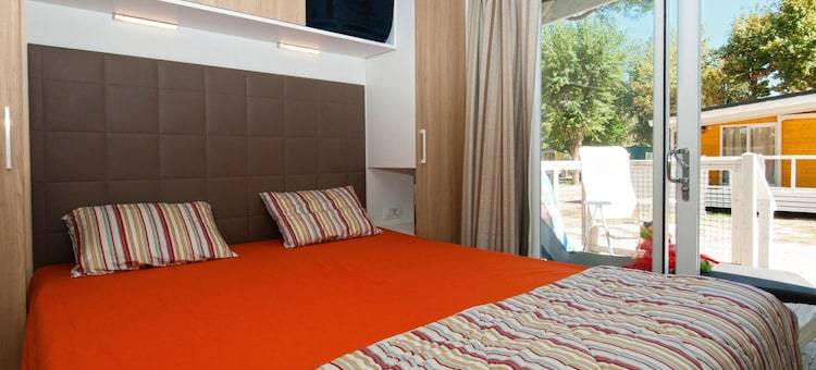 Lodge at the Marina Family Resort in Punta Marina图片