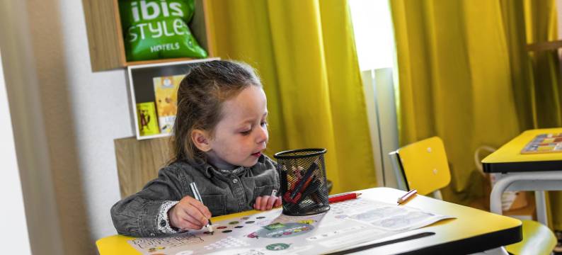 宜必思尚品圣布里厄普勒林酒店(Ibis Styles Saint Brieuc Plerin)图片