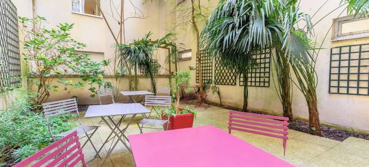 塞祖尔阿菲尔庞坦查尔斯戴高乐酒店(Séjours & Affaires Pantin Charles de Gaulle)图片