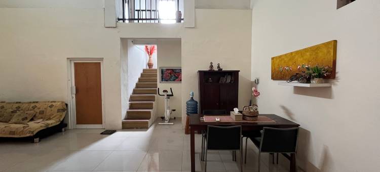 Spot on Homestay 格里亚苏纳蒂民宿(Spot on Homestay Griya Sunarti)图片