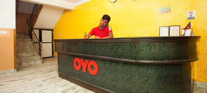OYO 381 伯舒伯蒂广场酒店(OYO 381 Hotel Pashupati Plaza)图片