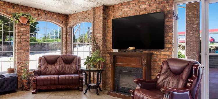 布兰森罗德威旅馆-砖房(Rodeway Inn Branson, Brick House)图片