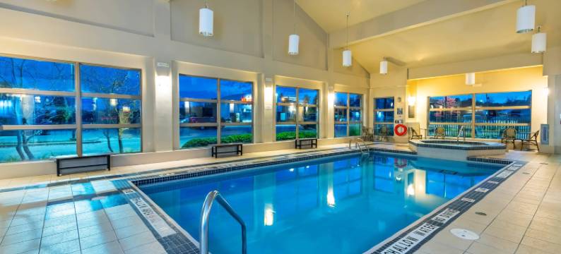 彼得华华品质酒店及套房(Quality Inn & Suites)图片