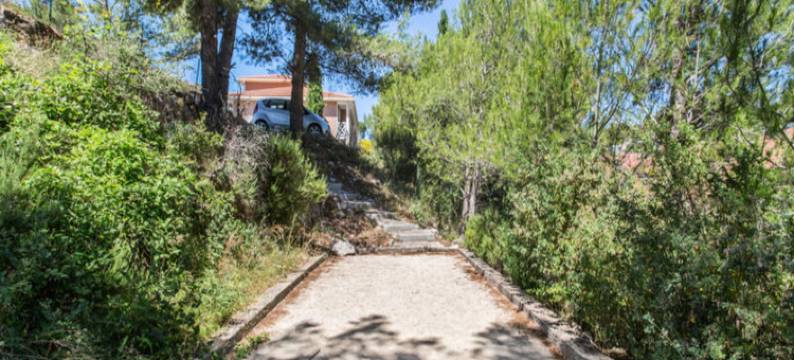 Apartment in Carnoux near Cassis Beaches图片