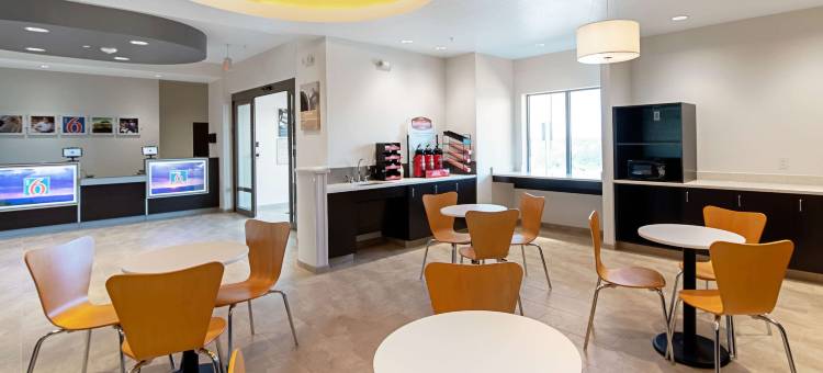 德克萨斯奥斯汀 - 机场 6 号开放式客房酒店(Studio 6 Austin, TX - Airport)图片