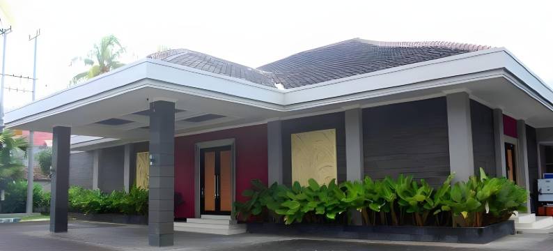 新苏里亚酒店(New Surya Hotel)图片