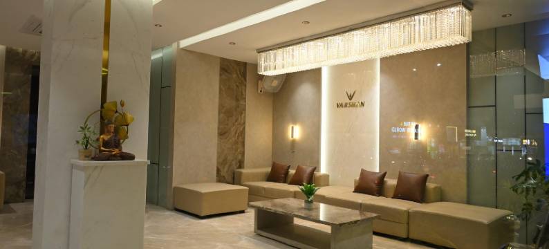 瓦山国际酒店(Hotel Varshan International)图片