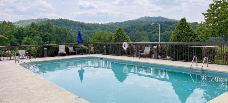 切罗基凯隆波因特酒店(Clarion Point Cherokee)图片