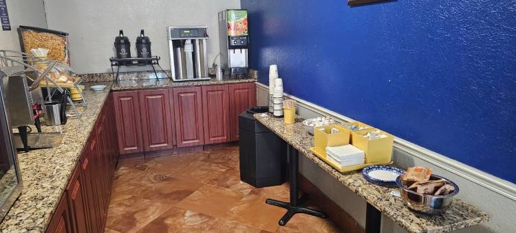 奥兰多市中心温德姆戴斯酒店(Days Inn by Wyndham Orlando Downtown)图片