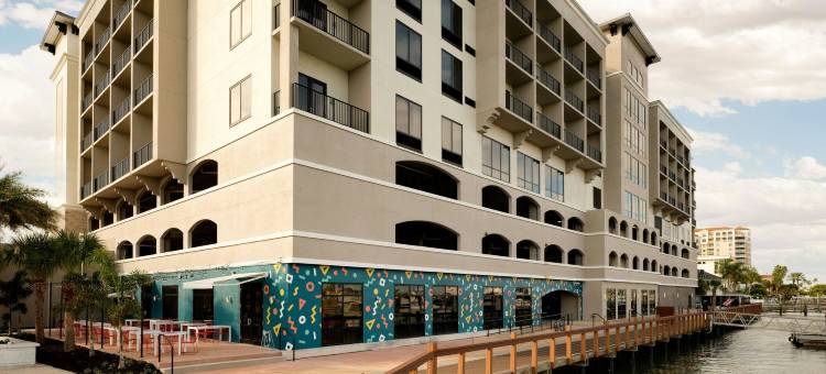 克利尔沃特海滩万怡酒店(Courtyard Clearwater Beach)图片