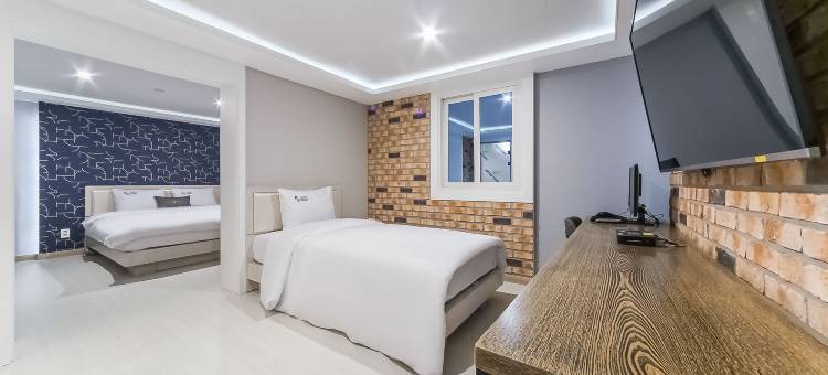 金海鱼邦洞套房酒店(Gimhae Eobang-Dong Suite Hotel)图片