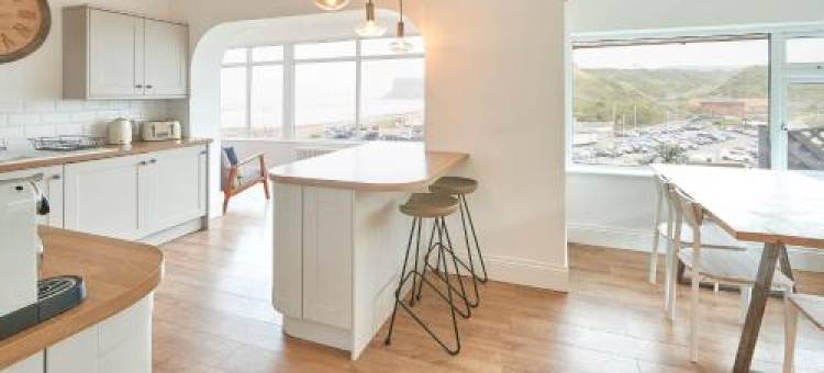 Burnsyde Beach House - with Sea Views图片