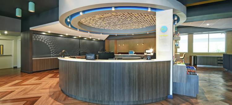 大急流城机场希尔顿Tru酒店(Tru by Hilton Grand Rapids Airport)图片