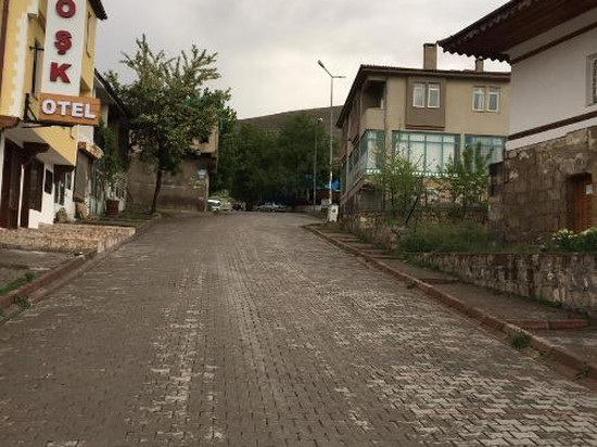 迪夫里伊科斯克酒店