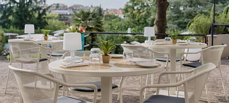 NH罗马卡尔佩尼亚别墅酒店(NH Villa Carpegna)图片