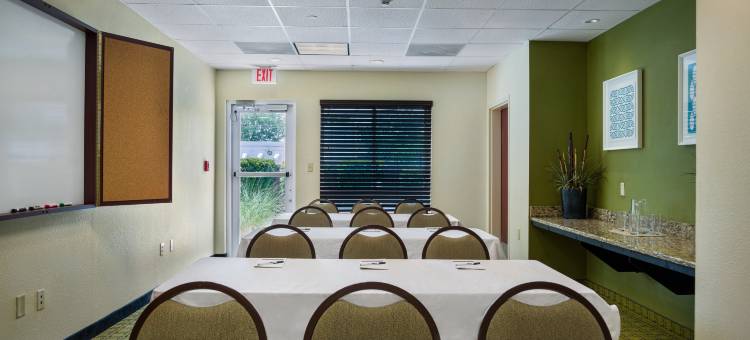 智选假日套房酒店萨凡纳 - 中城(Holiday Inn Express & Suites Savannah - Midtown)图片