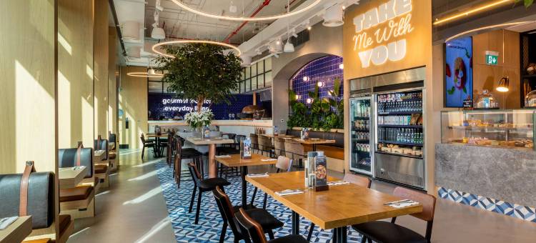迪拜硅谷绿洲丽芮酒店(Radisson Red Hotel, Dubai Silicon Oasis)图片