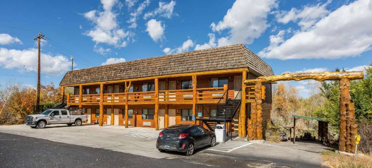 普朗霍恩洛治罗德威酒店(Rodeway Inn Pronghorn Lodge)图片