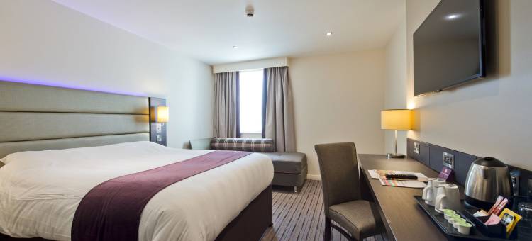 优品迎艾德斯通酒店(Premier Inn Addlestone hotel)图片