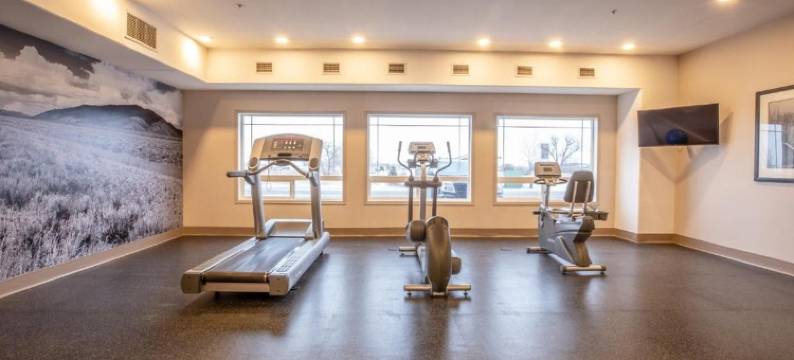 奥延卡纳尔塔酒店(Canalta Oyen)图片