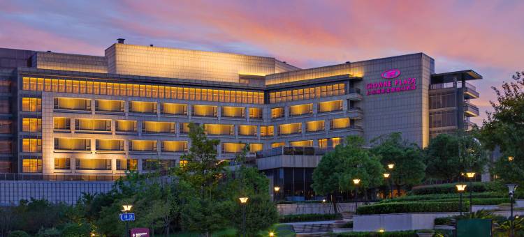 上海嘉定颖奕皇冠假日酒店图片