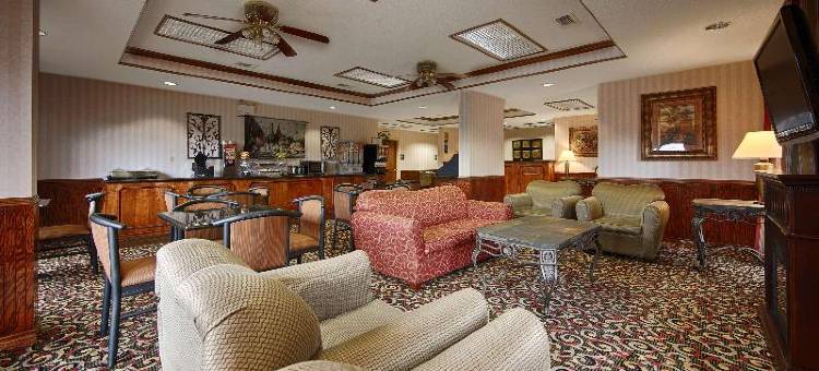 林代尔贝斯特韦斯特酒店(Best Western Lindale Inn)图片