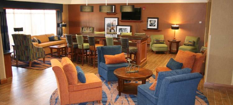 哈钦森欢朋酒店(Hampton Inn Hutchinson)图片
