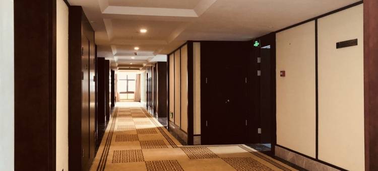 铜鼓时雨山庄图片