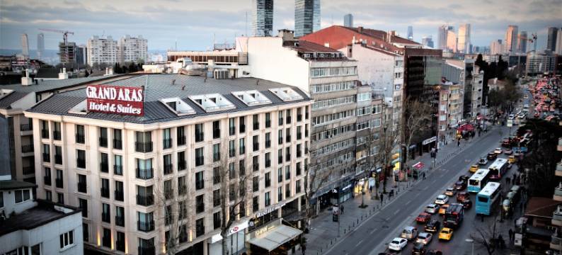 格兰阿拉斯套房酒店(Grand Aras Hotel & Suites)图片