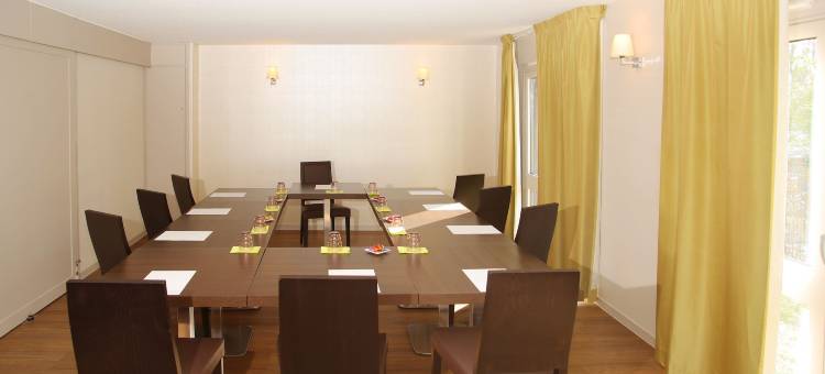 格朗维尔布里特精粹酒店(Brit Hotel Essentiel de Granville)图片