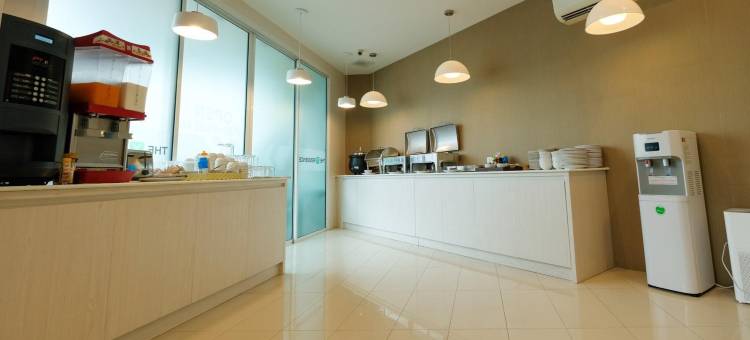Y公寓(The Y Residence)图片